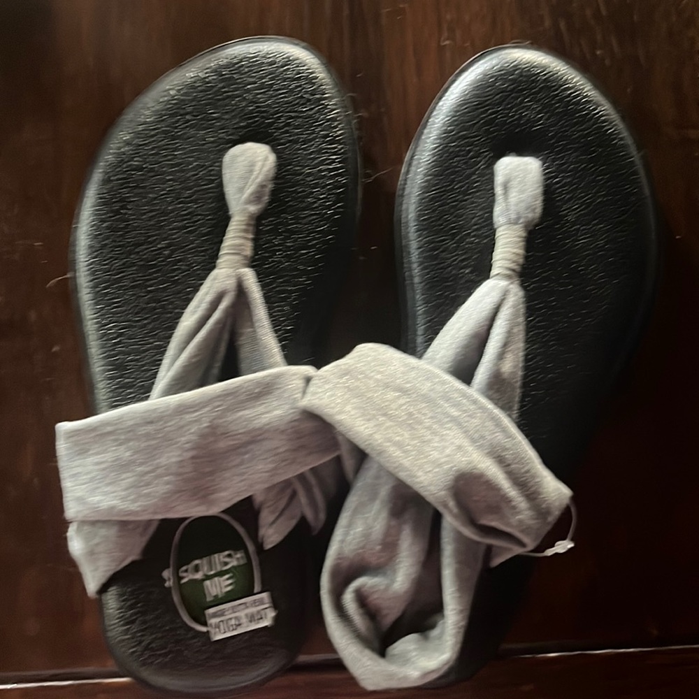 Sanuk sandals